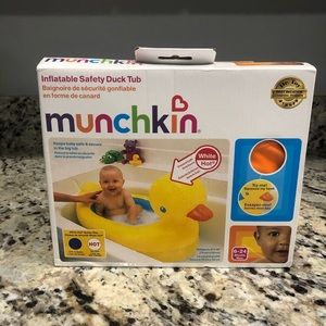 🛍 $4 NIB Munchkin Duck Tub